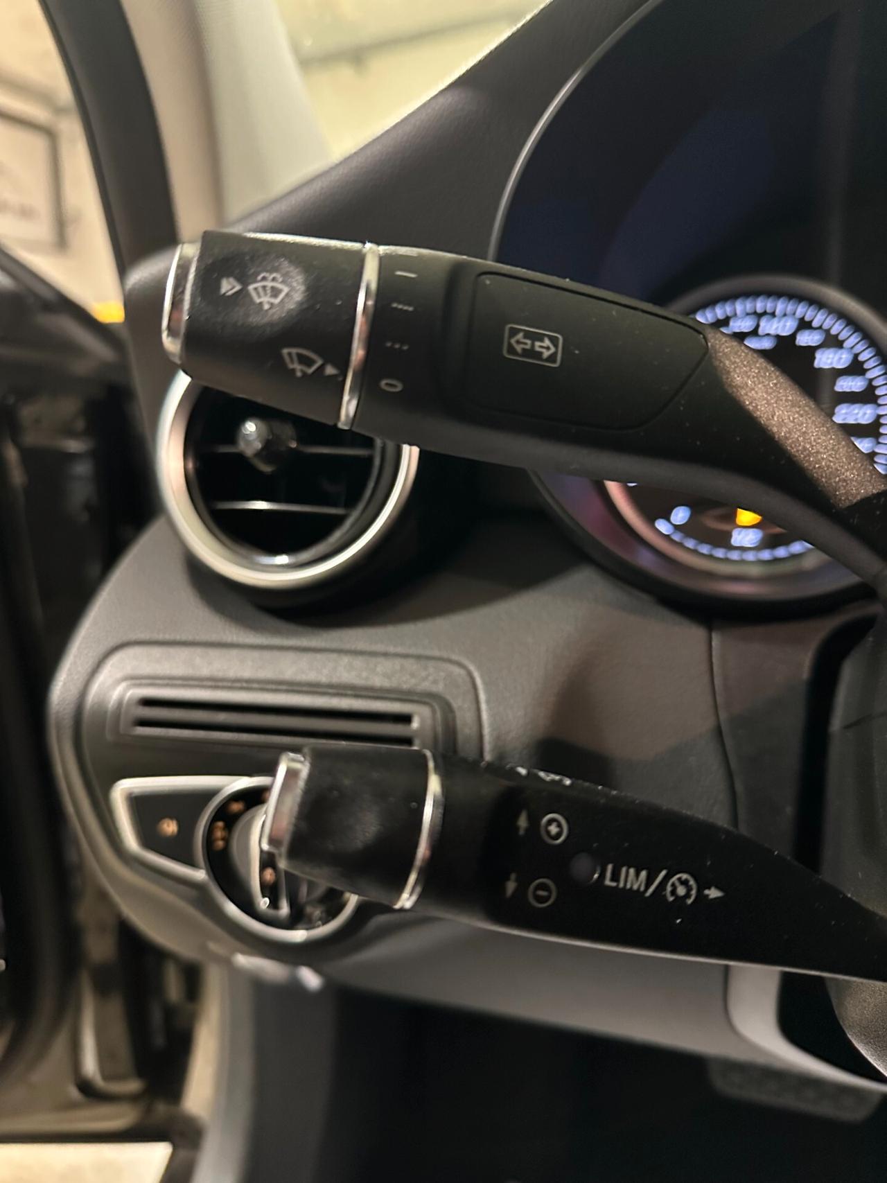 Mercedes-benz C 200 d Sport Auto - EURO 6 POCHISSIMI KM