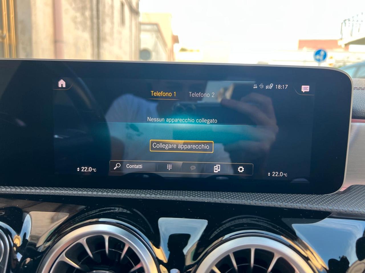 MERCEDES BENZ CLA 200 PREMIUM 1.3 163CV TETTO PELLE NAVI ANNO 2019