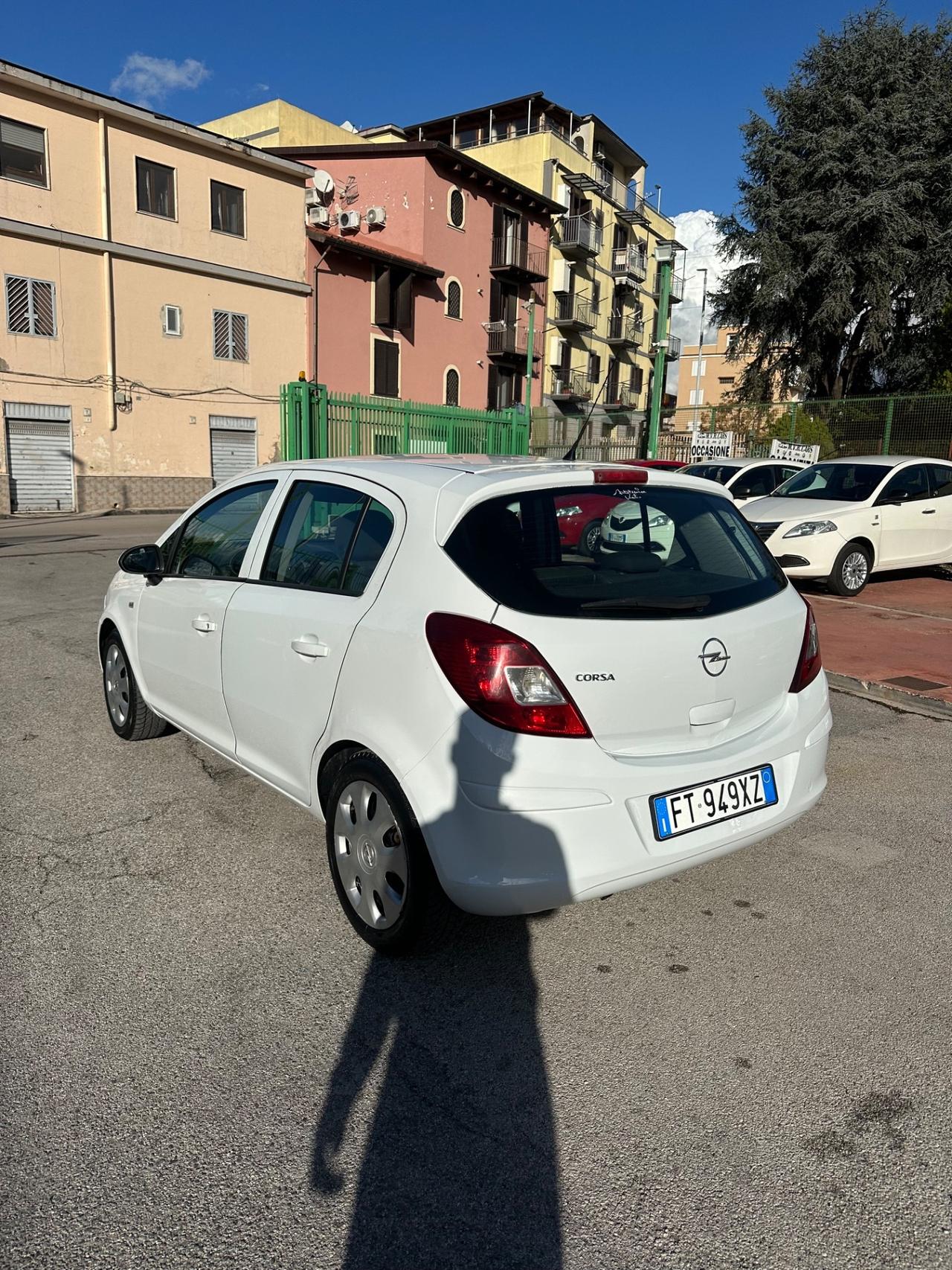 Opel Corsa 1.2 80CV 5 porte GPL-TECH Edition