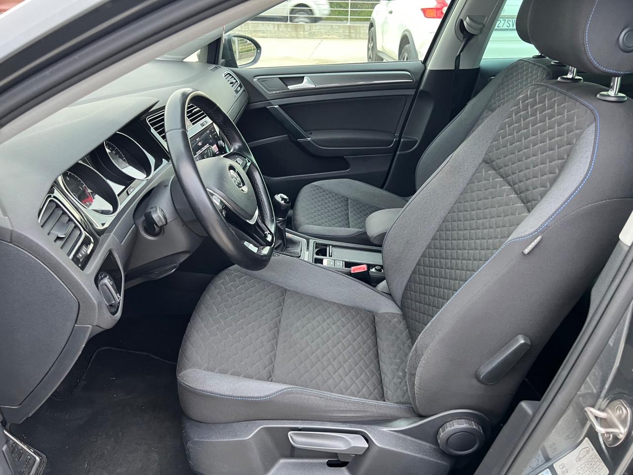 Volkswagen Golf 1.6 TDI 115 CV 5p. Highline BlueMotion Technology