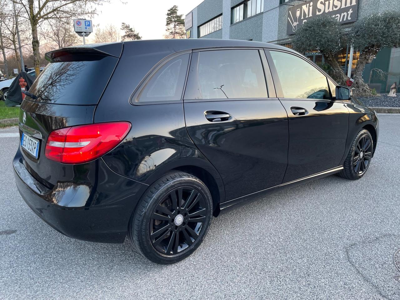 Mercedes-benz B 180 Premium * SOLO 87000 Km