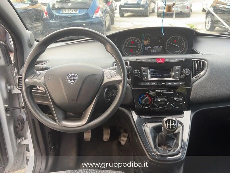 Lancia Ypsilon III 2015 Benzina 1.2 Silver 69cv