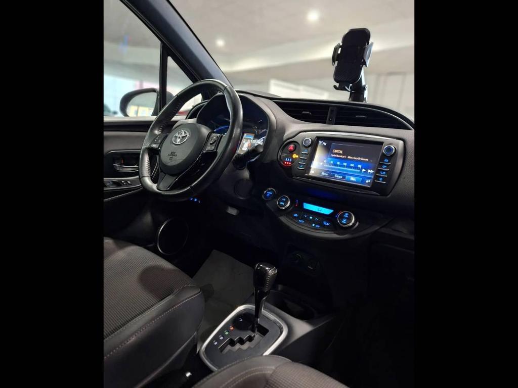 Toyota Yaris 5 Porte 1.5 VVT-i Hybrid Style E-CVT