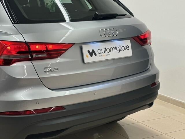 Audi Q3 35 TDI quattro S tronic Business