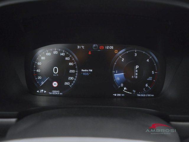 VOLVO V90 D4 Geartronic Momentum