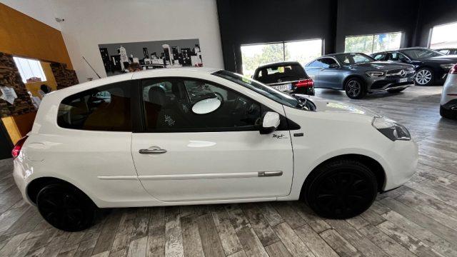 RENAULT Clio 1.2 16V 3 porte GPL Dynamique- NEOPATENTATI