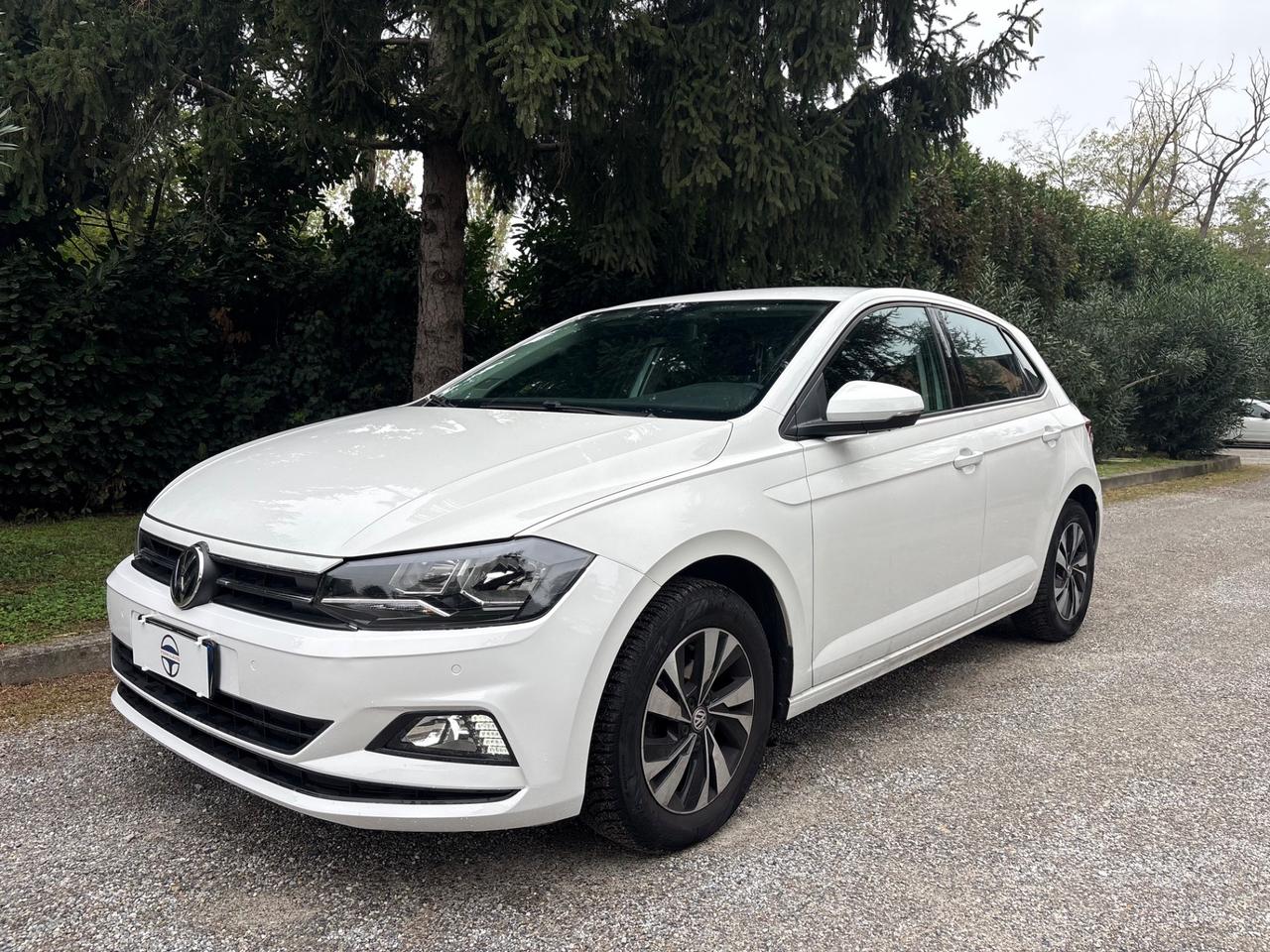 Volkswagen Polo 5p 1.0 mpi Comfortline 75cv E6 Manuale