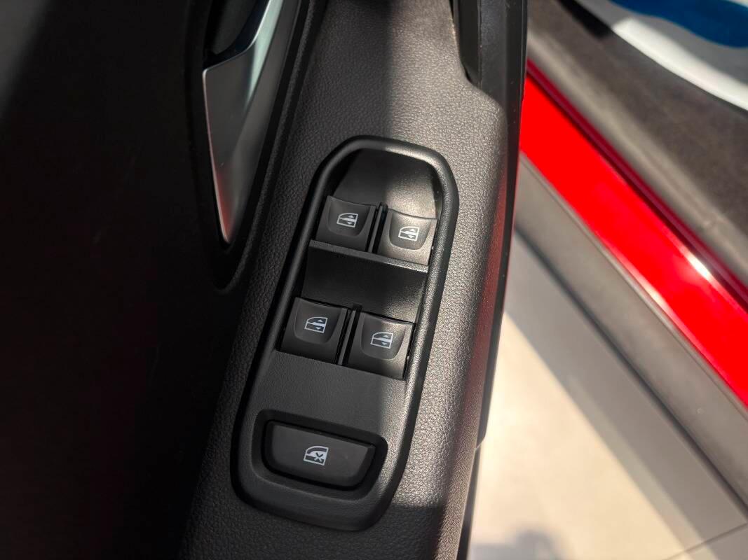 Dacia Duster II 1.0 tce Comfort Gpl 4x2 100cv