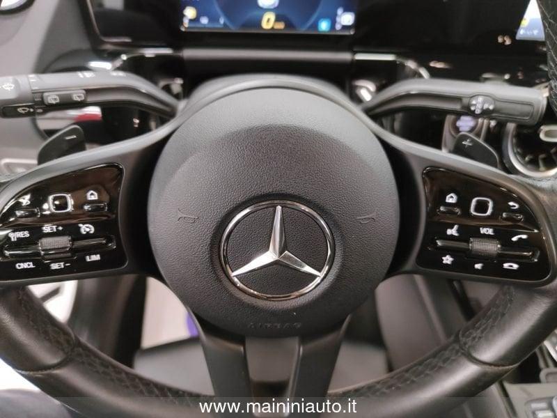 Mercedes-Benz GLA GLA 200 Automatic 4Matic Sport + Navi