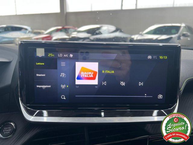 PEUGEOT 2008 Hybrid 136CV e-DCS6 GT