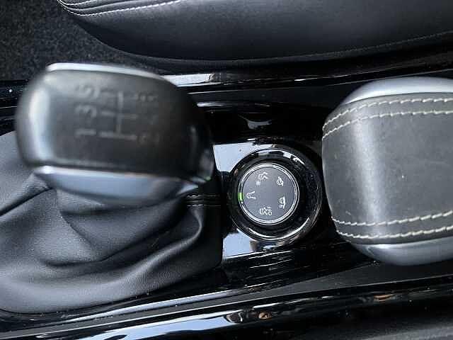 Peugeot 2008 PureTech Turbo 110 S&S Allure