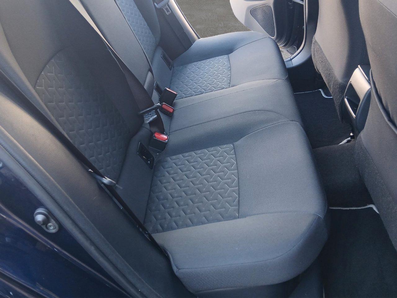 Toyota Corolla 1.8h Business cvt