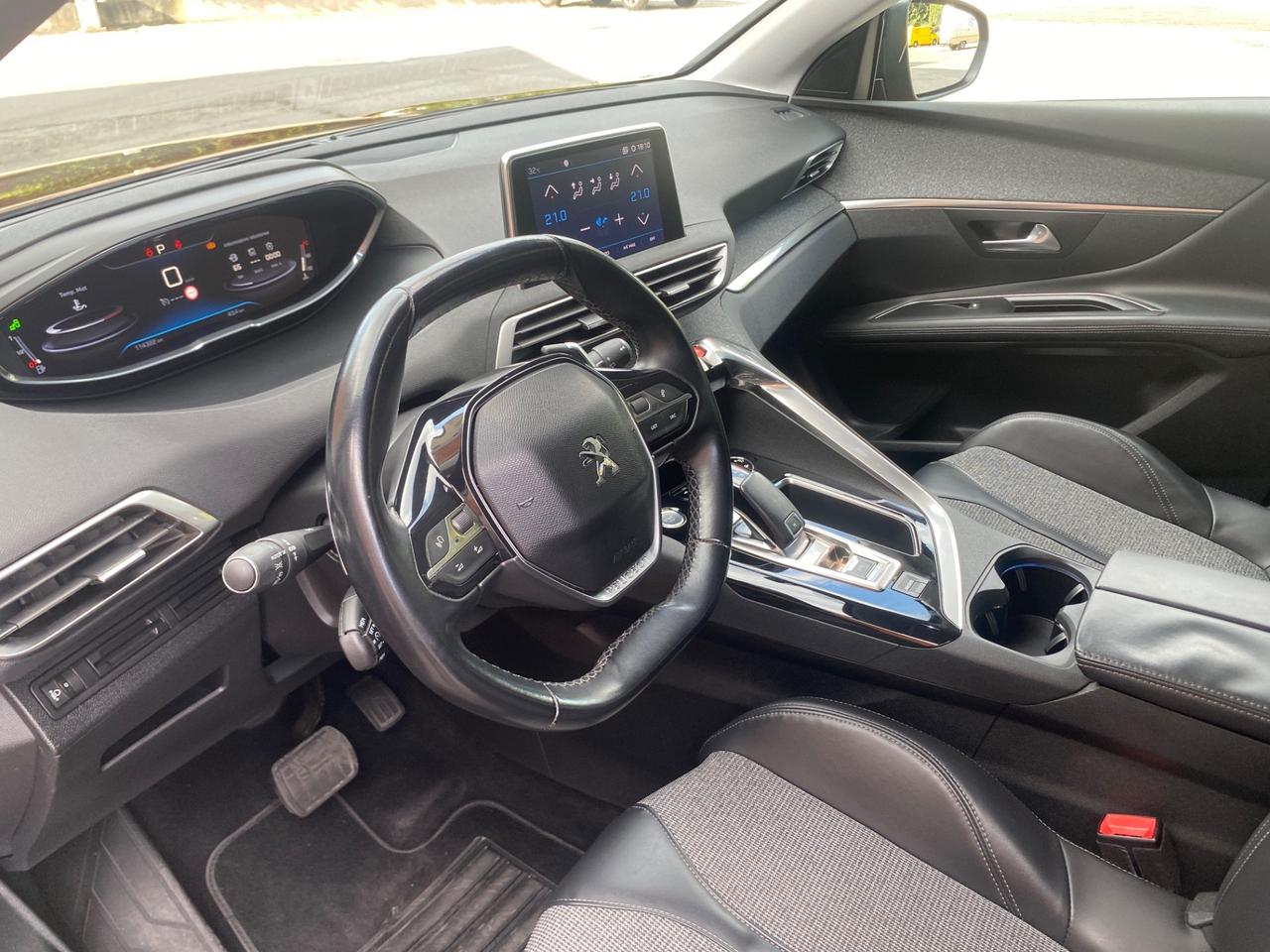 Peugeot 3008 BlueHDi 130 S&S EAT8 Active