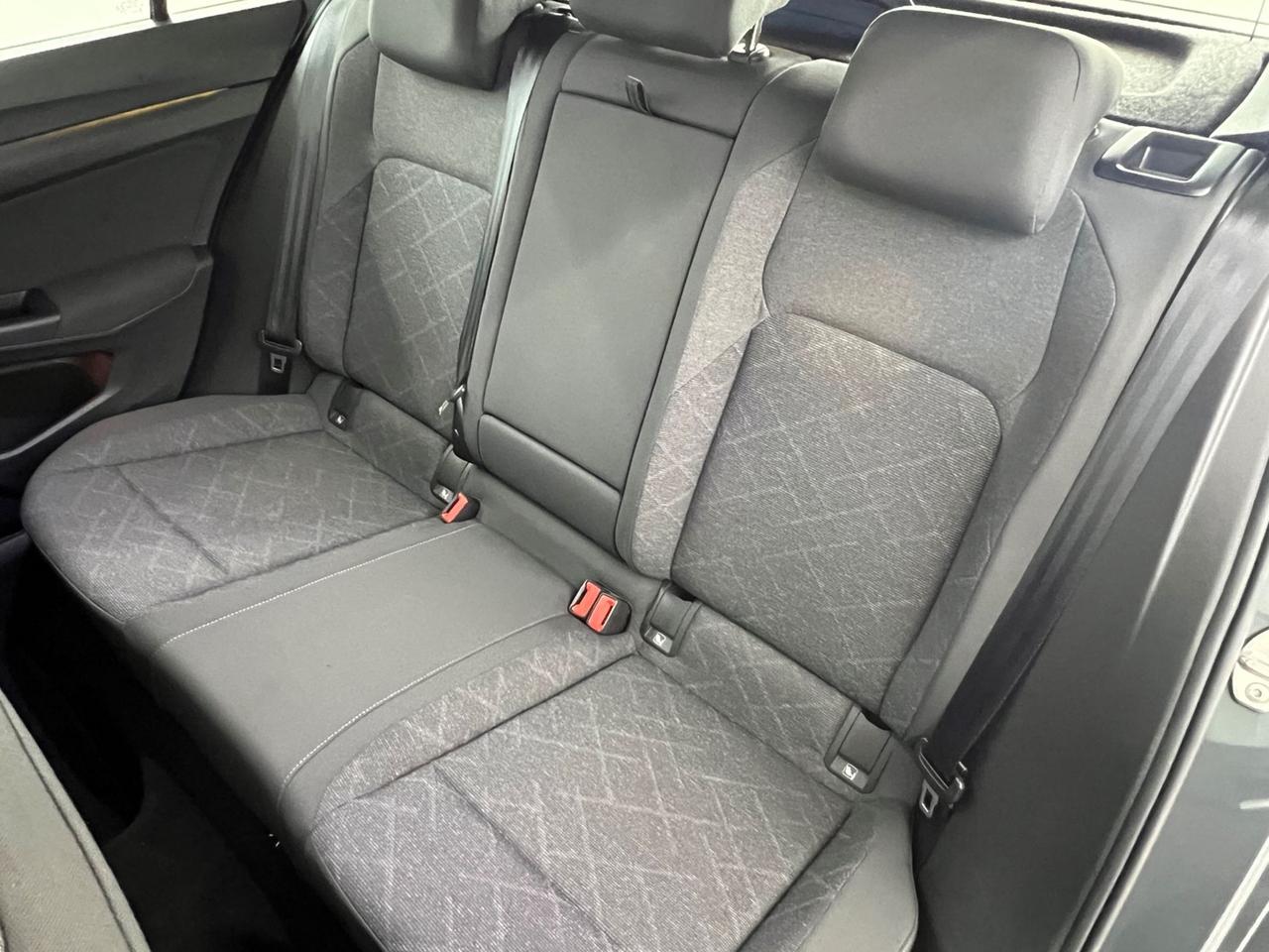 VOLKSWAGEN Golf VIII 2020 Golf 2.0 tdi Life 115cv dsg