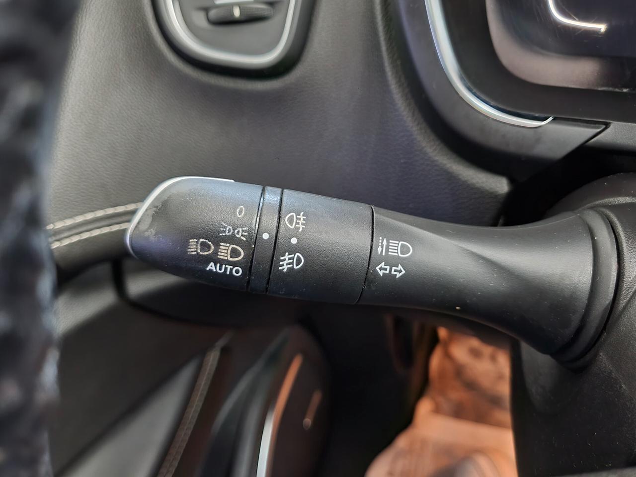 Renault Scénic 1.6 dCi 160cvC Energy Initiale Paris 2018