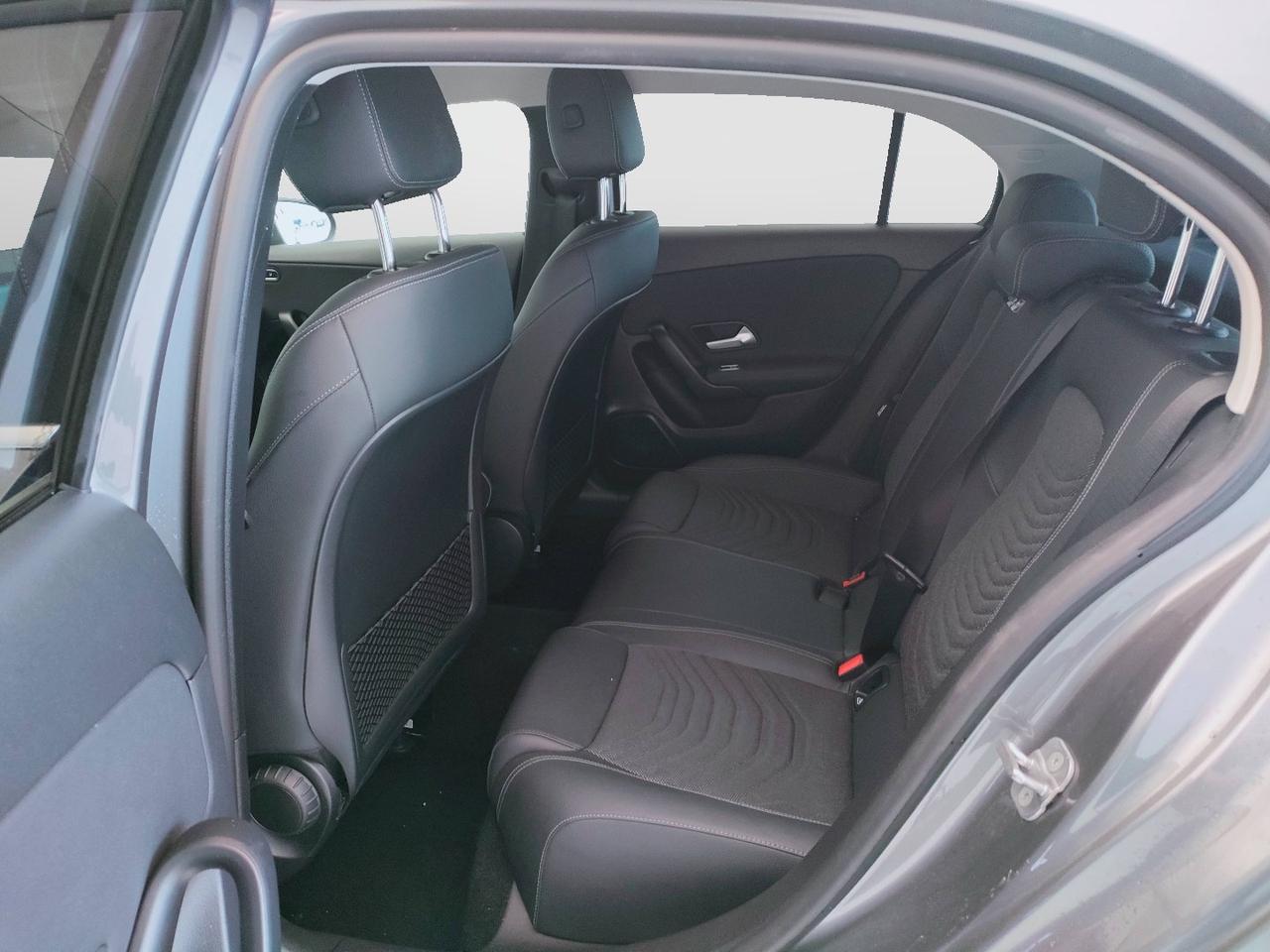 Mercedes-Benz Classe A - W177 2023 - A 180 d Advanced auto