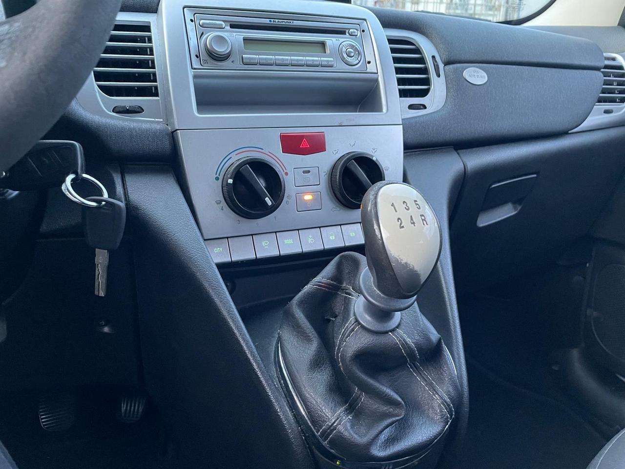 Lancia Ypsilon 1.2Benz/Gpl Unyca Full Perfett