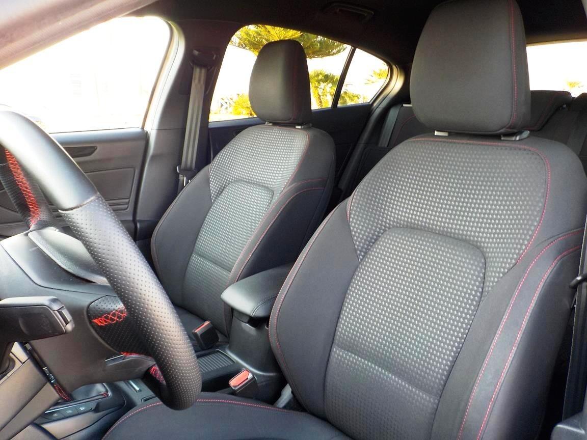 Ford Focus 1.0 EcoBoost Hybrid 125 CV 5p. ST-Line