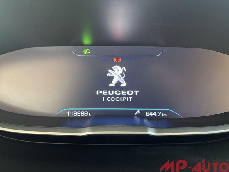 Peugeot 5008 BlueHDi 150 7 POSTI