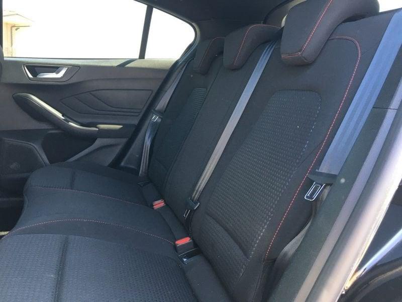 Ford Focus 1.0 EcoBoost Hybrid 125cv ST-Line 5p ST LINE