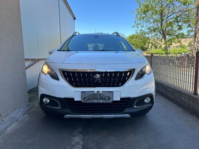 PEUGEOT - 2008 - BlueHDi 100 Allure