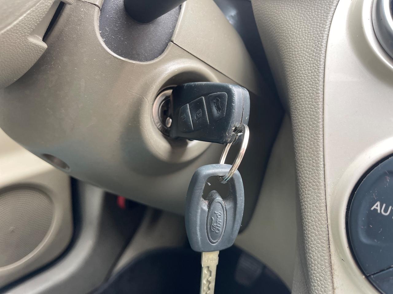 Ford Ka 2009 1.2 8V 69CV BENZINA UNI PROP