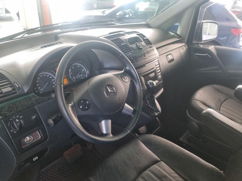 MERCEDES Viano 2ªs. (W639) Viano 2.2 CDI Amb...