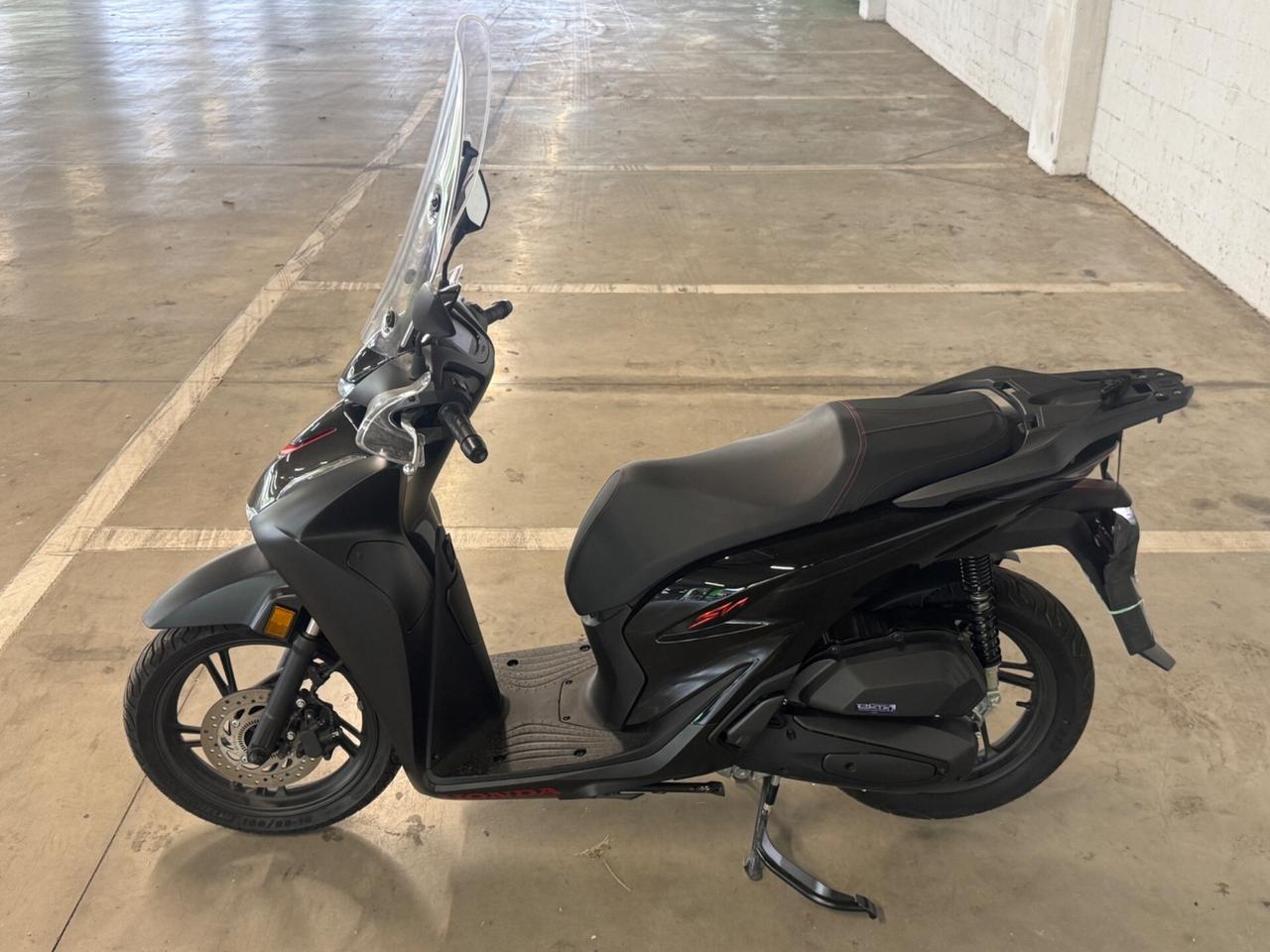Honda SH 125 Sport