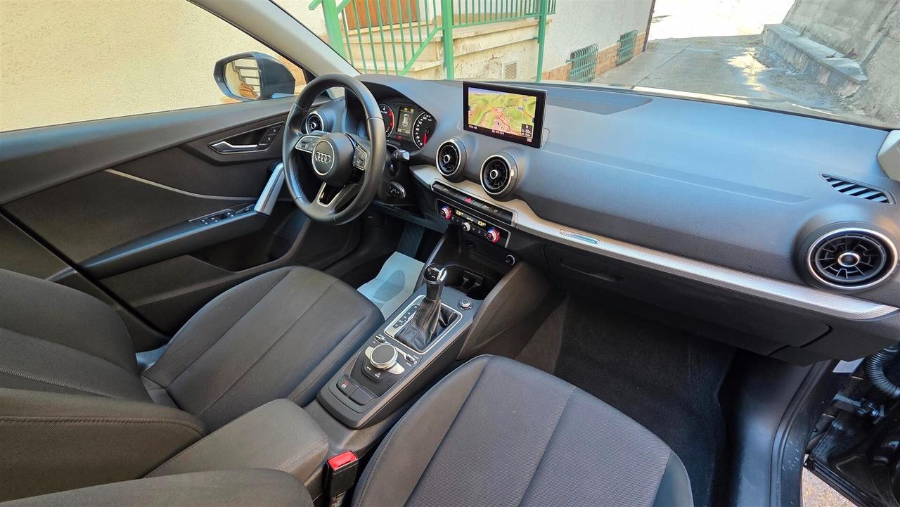 Audi Q2 30 TDI S tronic Business