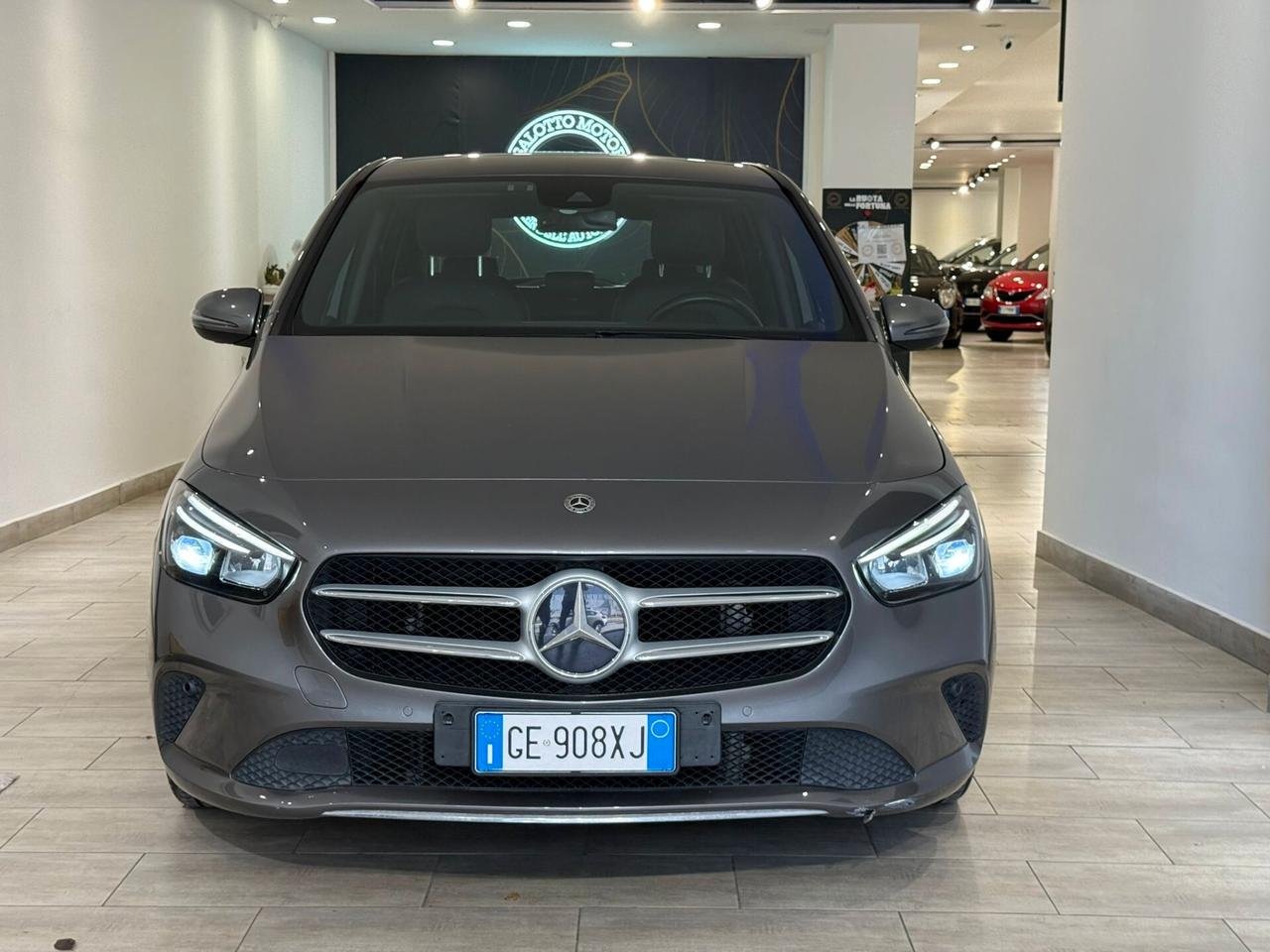 Mercedes Classe B 180d Sport AUTOMATICA 2021 Soli 90.000 KM