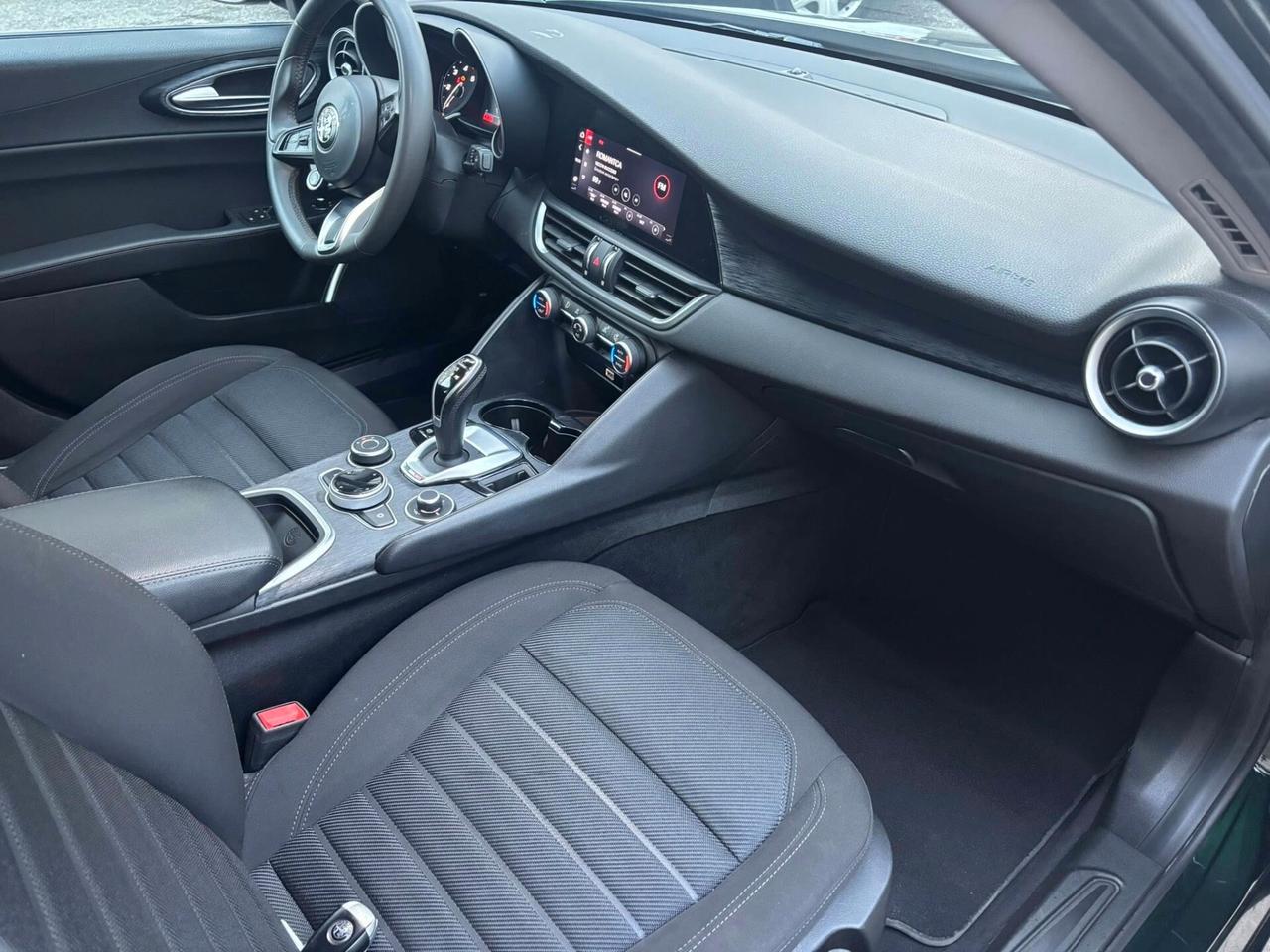 Alfa Romeo Giulia 2.2 Turbodiesel 160 CV AT8 Business
