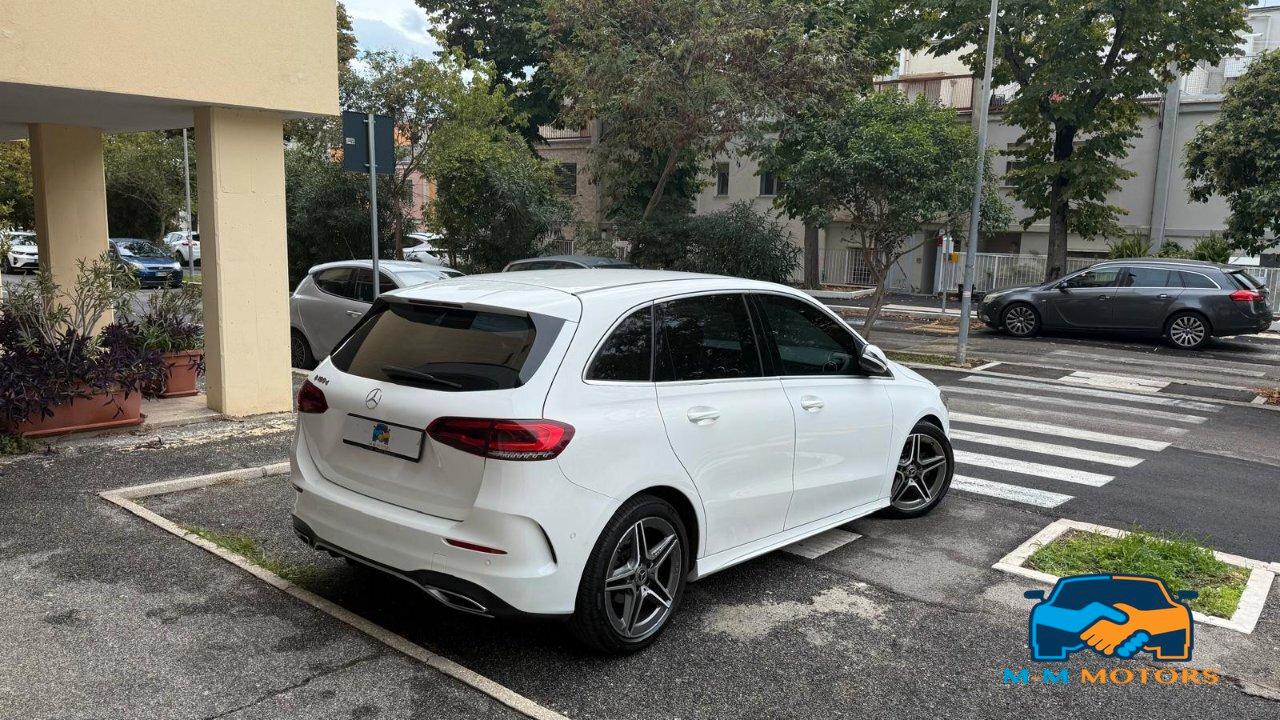 Mercedes B 180 D Premium 7G-DCT