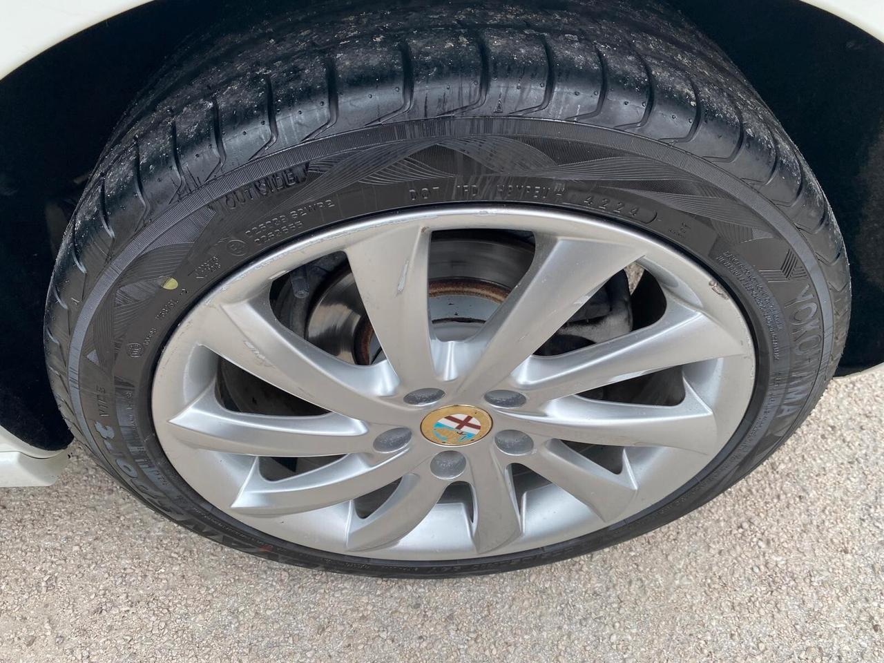 Alfa Romeo Giulietta 1.6 JTDm 105cv restyling full 2014