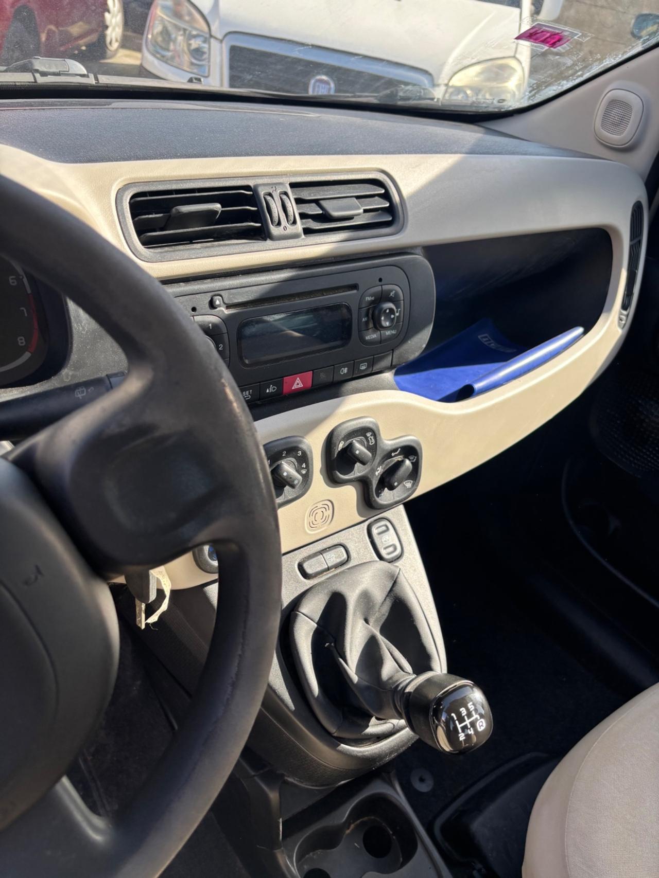 Fiat Panda 1.2 Lounge neo patentato