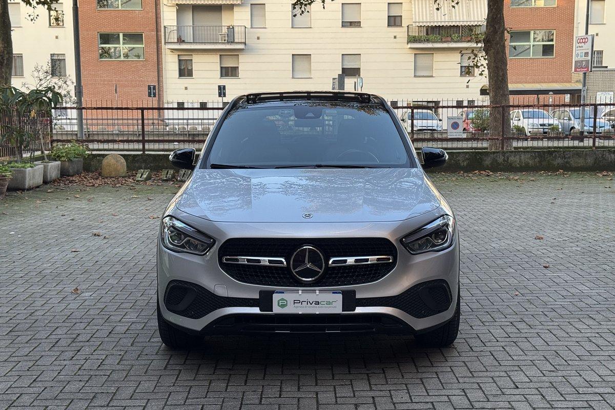 MERCEDES GLA 200 d Automatic Sport Plus