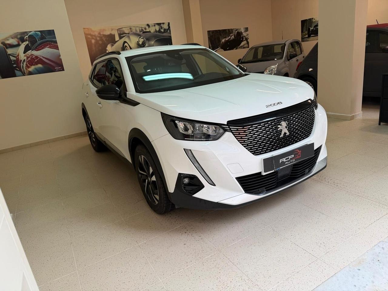 Peugeot 2008 BlueHDi 110 S&S Allure Pack