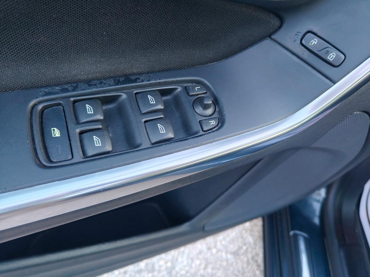 Volvo V60 D2 1.6 Momentum