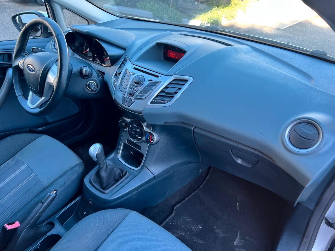 Ford Fiesta 5porte PLUS 1.4 GPL 95cv ADATTA NEOPAT. PERFETTA