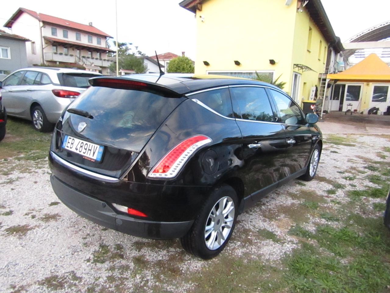 Lancia Delta 1.4 T-Jet 120 CV Oro
