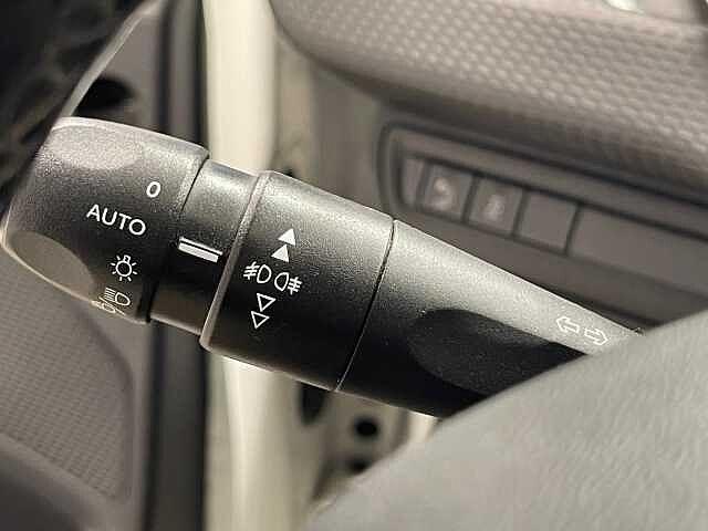 Peugeot 208 BlueHDi 100 5 porte Allure