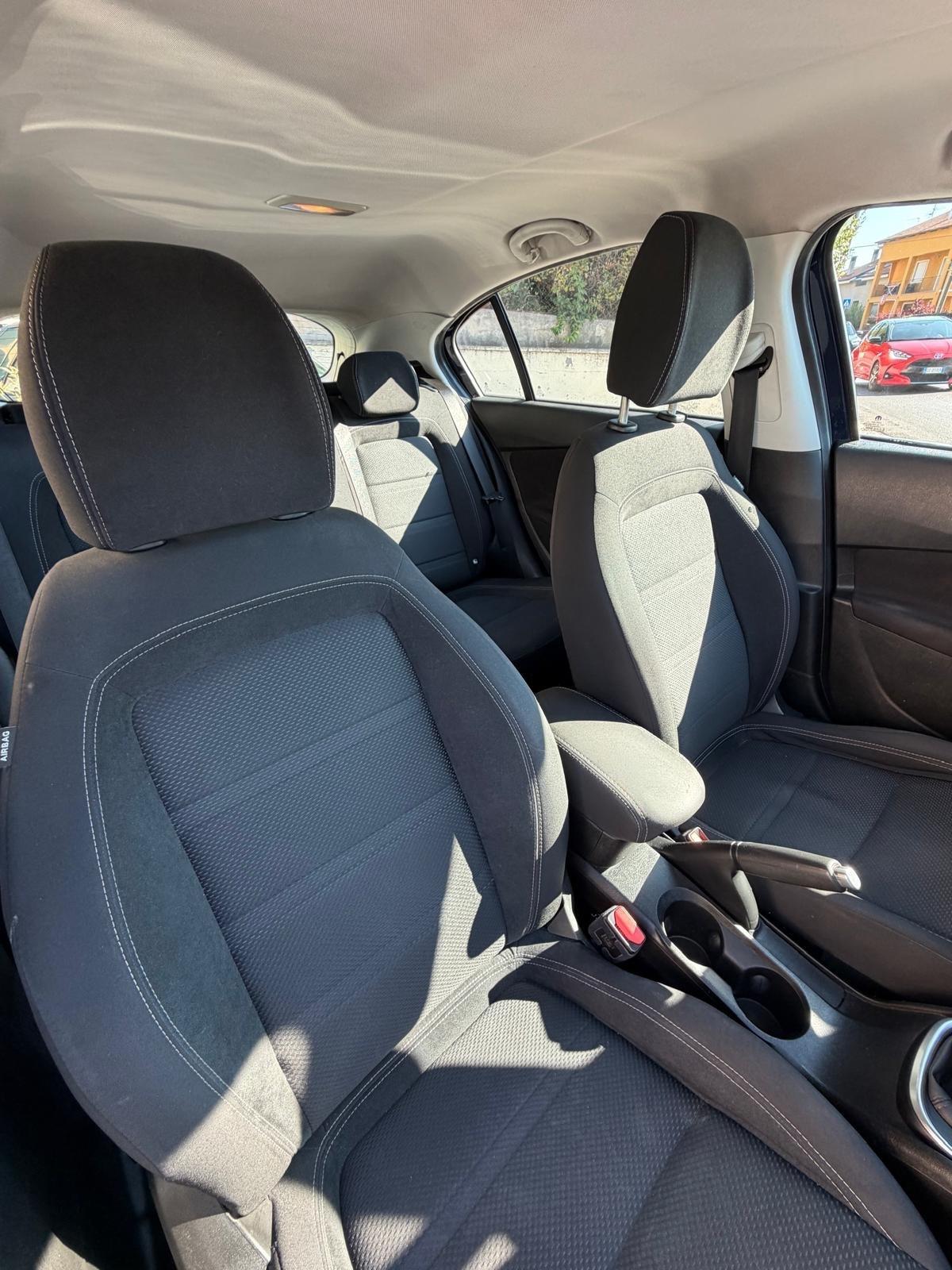 Fiat Tipo 1.6 Mjt S&S 5 porte S-design