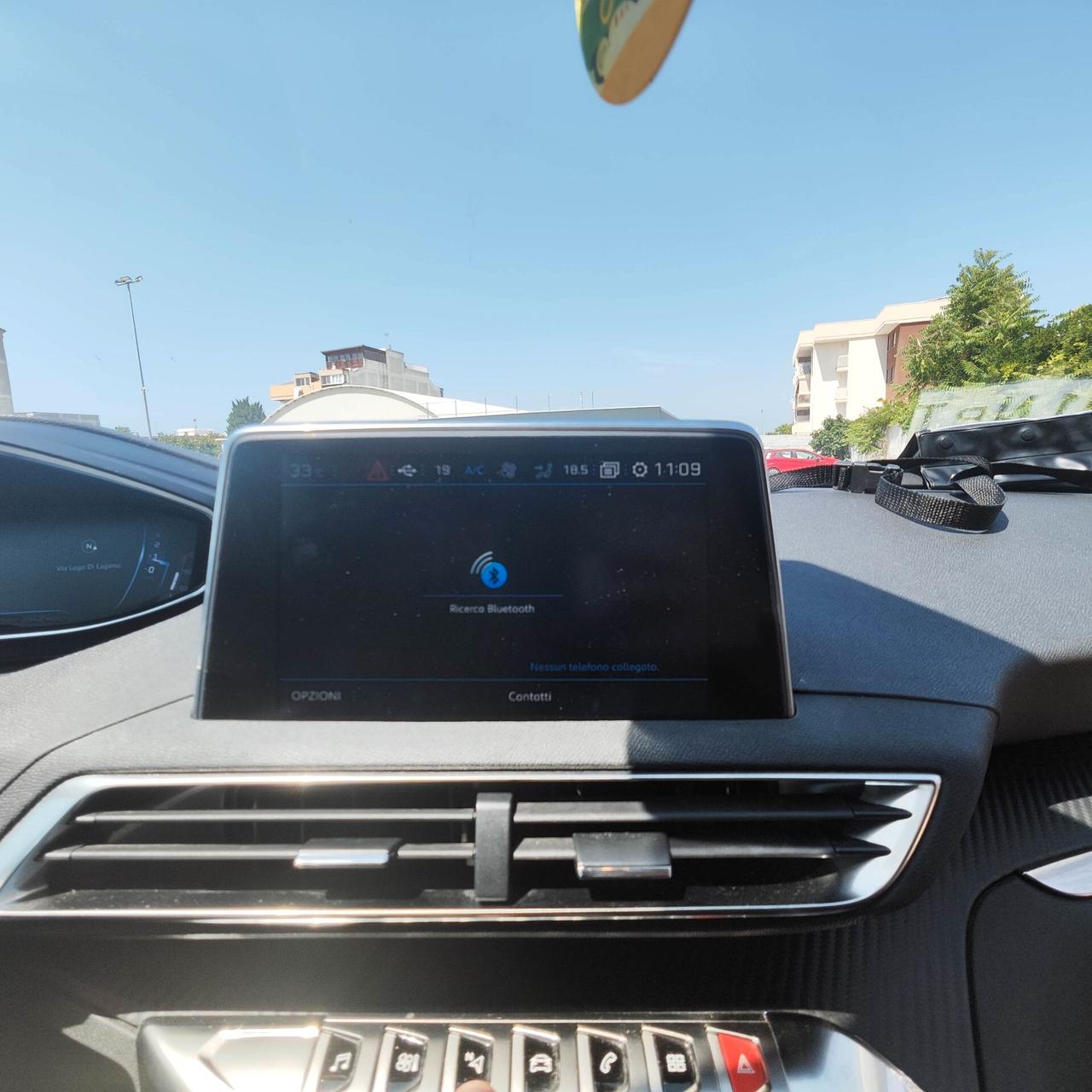 Peugeot 3008 BlueHDi 130 S&S EAT8 (12 mesi di garanzia)