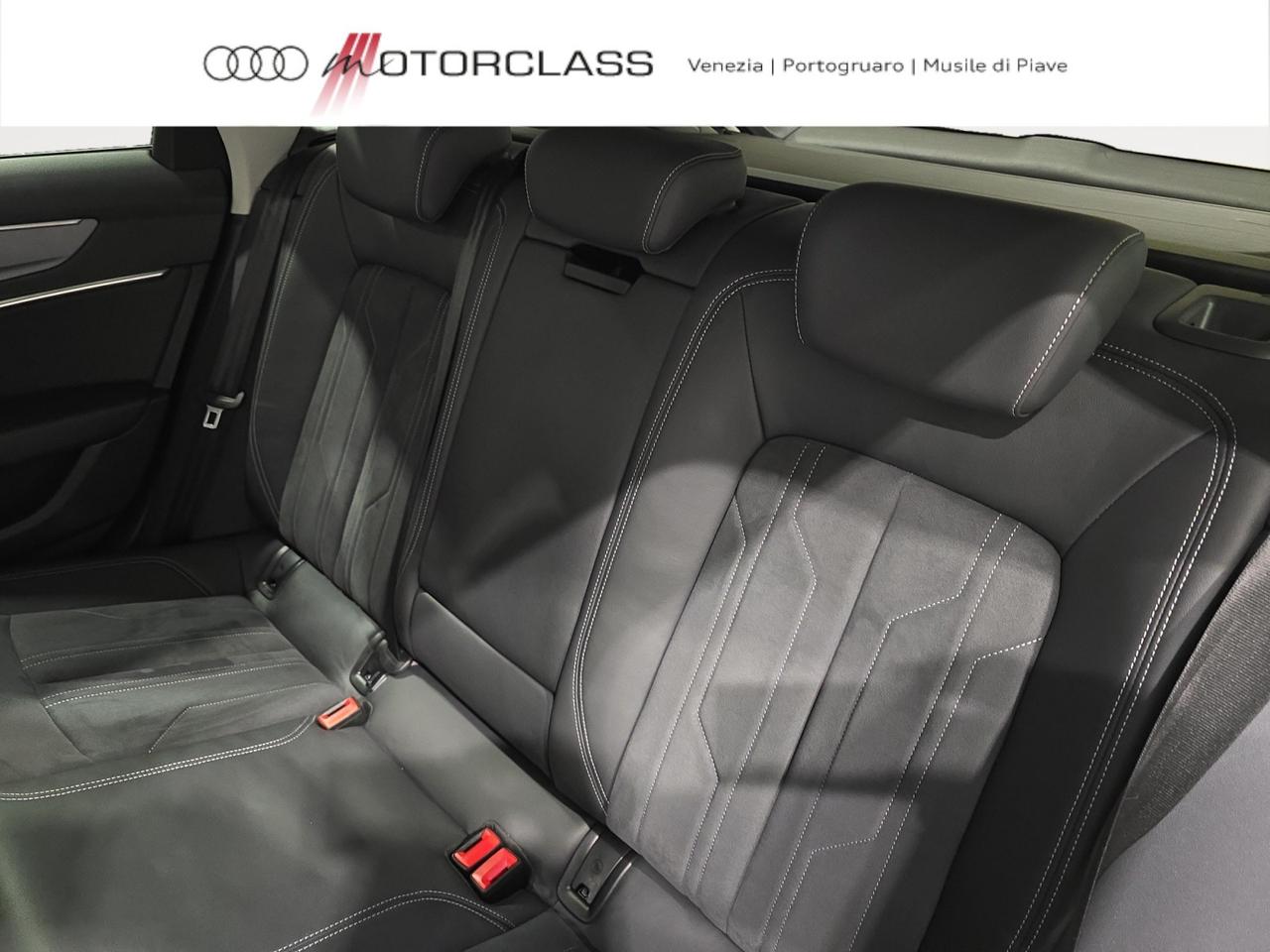 Audi A6 allroad allroad 40 2.0 tdi mhev 12v 204cv business advanced quattro ultra s tronic