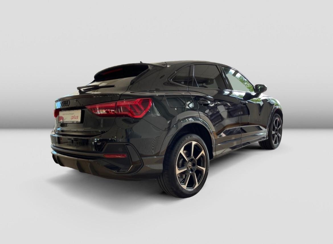 Audi Q3 Sportback 45TFSIe S-Trc S line