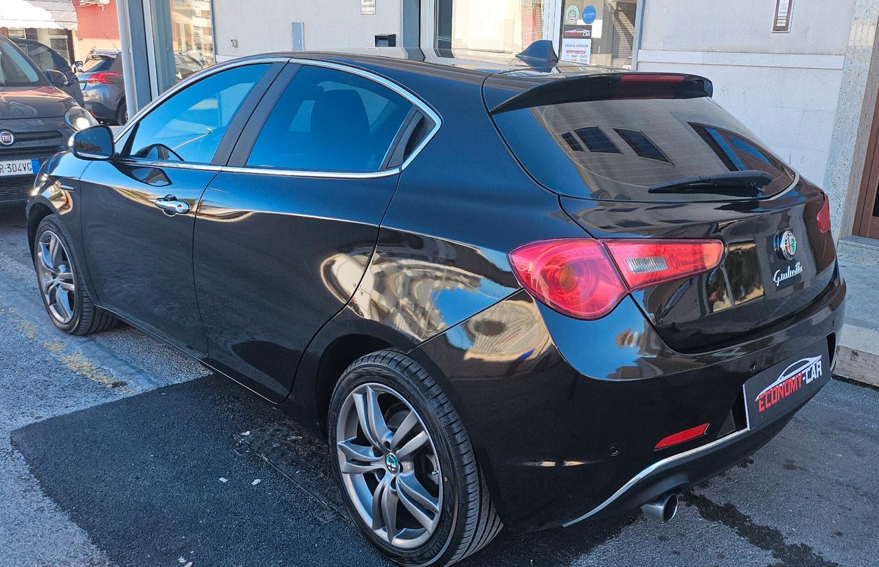 Alfa Romeo Giulietta Dinstictive
