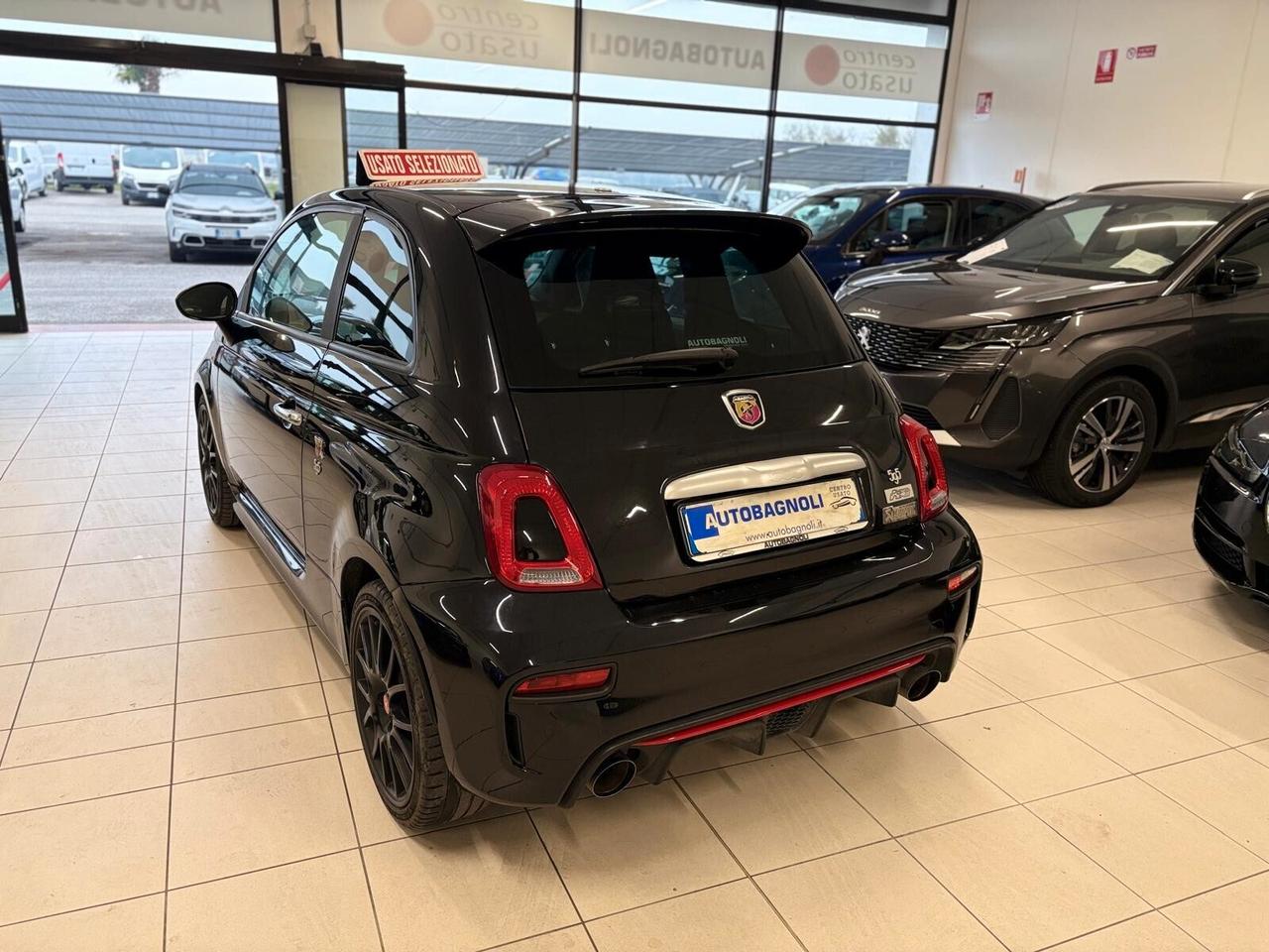 Abarth 595 PISTA 1.4 Turbo T-Jet 160 CV