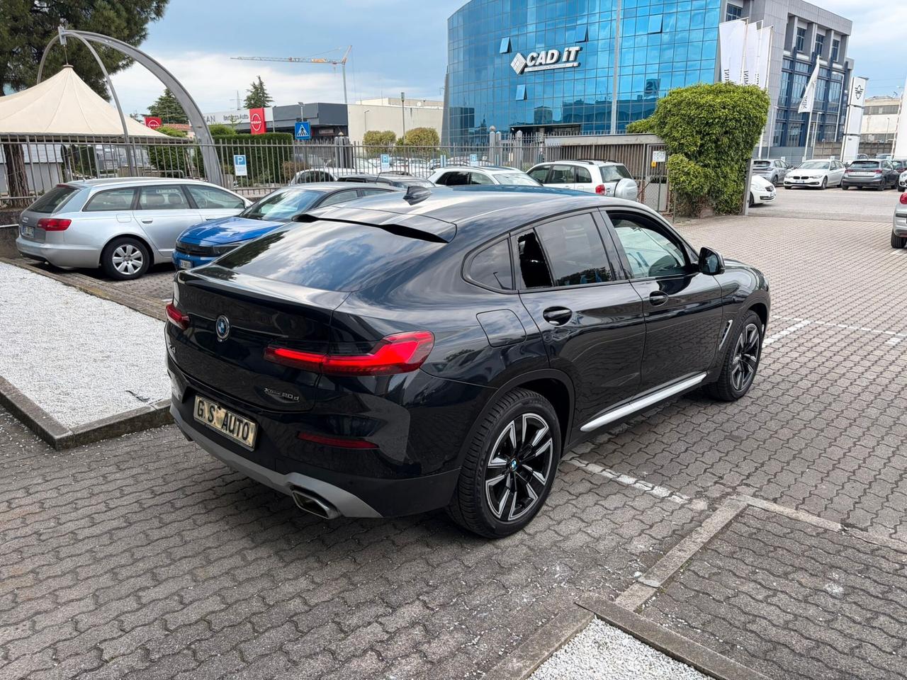 BMW X4 xdrive20d mhev 48V auto DANNO DA FURTO!!!