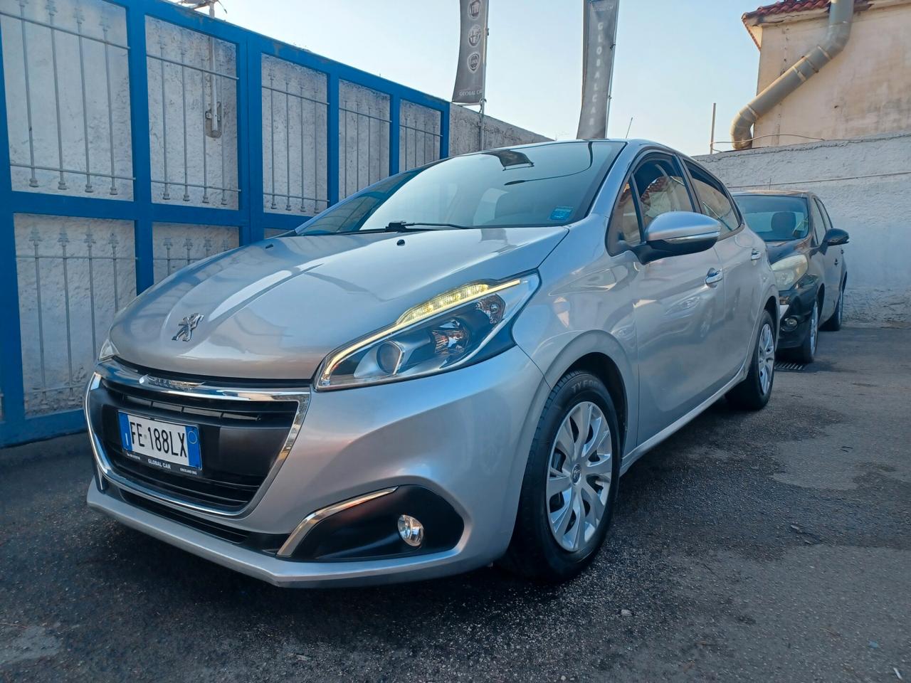 Peugeot 208 1.2 5 PORTE GPL ANNO 2016