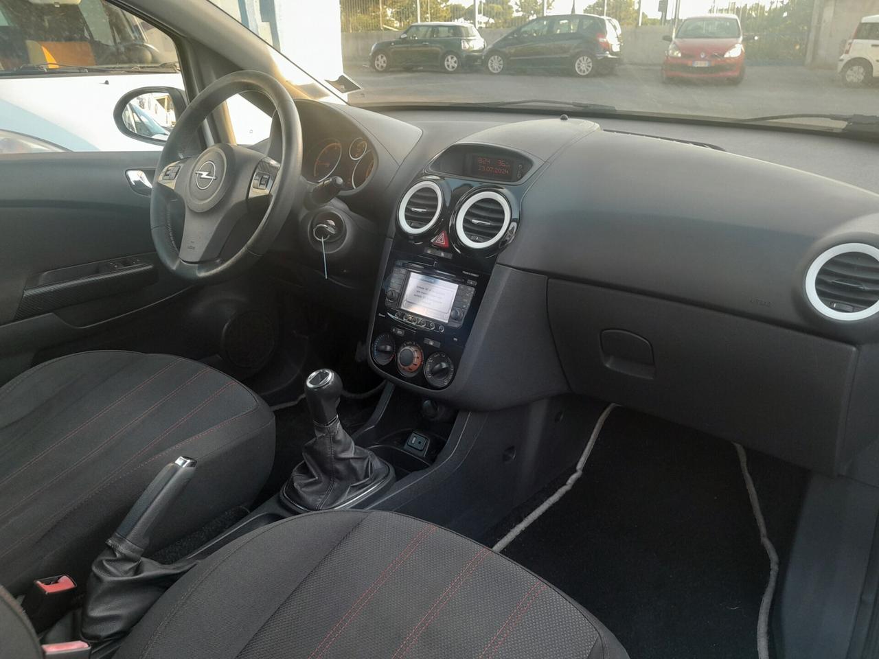 Opel Corsa 1.3 CDTI Sport navi bixeno 2012