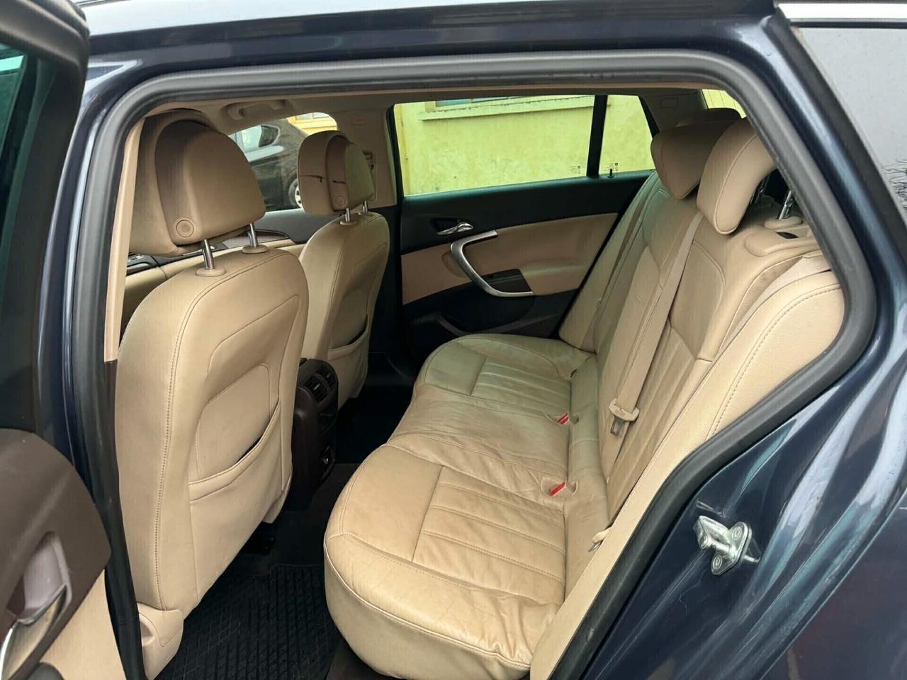 Opel Insignia Anno 2009 2.0 Diesel MANUALE